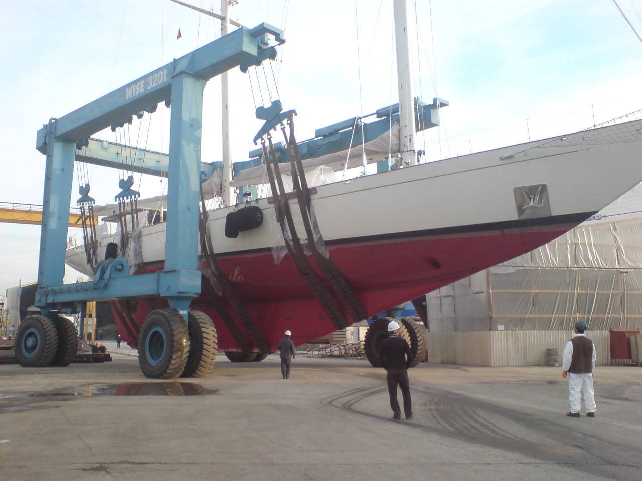 GWEILO (47m) gallery image